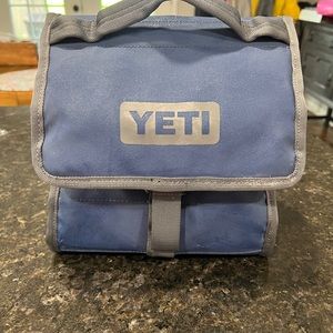 Yeti day trip lunchbox